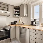 Fairytale Surroundings I 450m To The Train Station Holiday home *