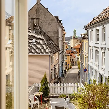 Dom wakacyjny Fairytale Surroundings I 450m To The Train Station Bergen