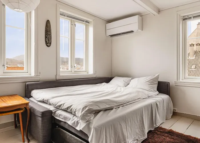 Fairytale Surroundings I 450m To The Train Station Holiday home